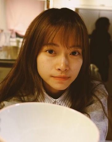 张靓颖的个人资料介绍 t019813135e6cfeaa9f.jpg?size=363x461